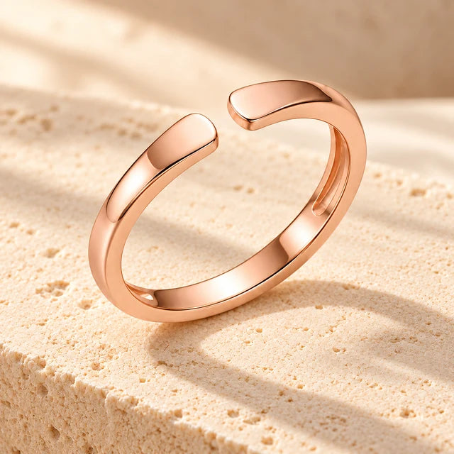 MELVORIA – Personalisierter Initialenring
